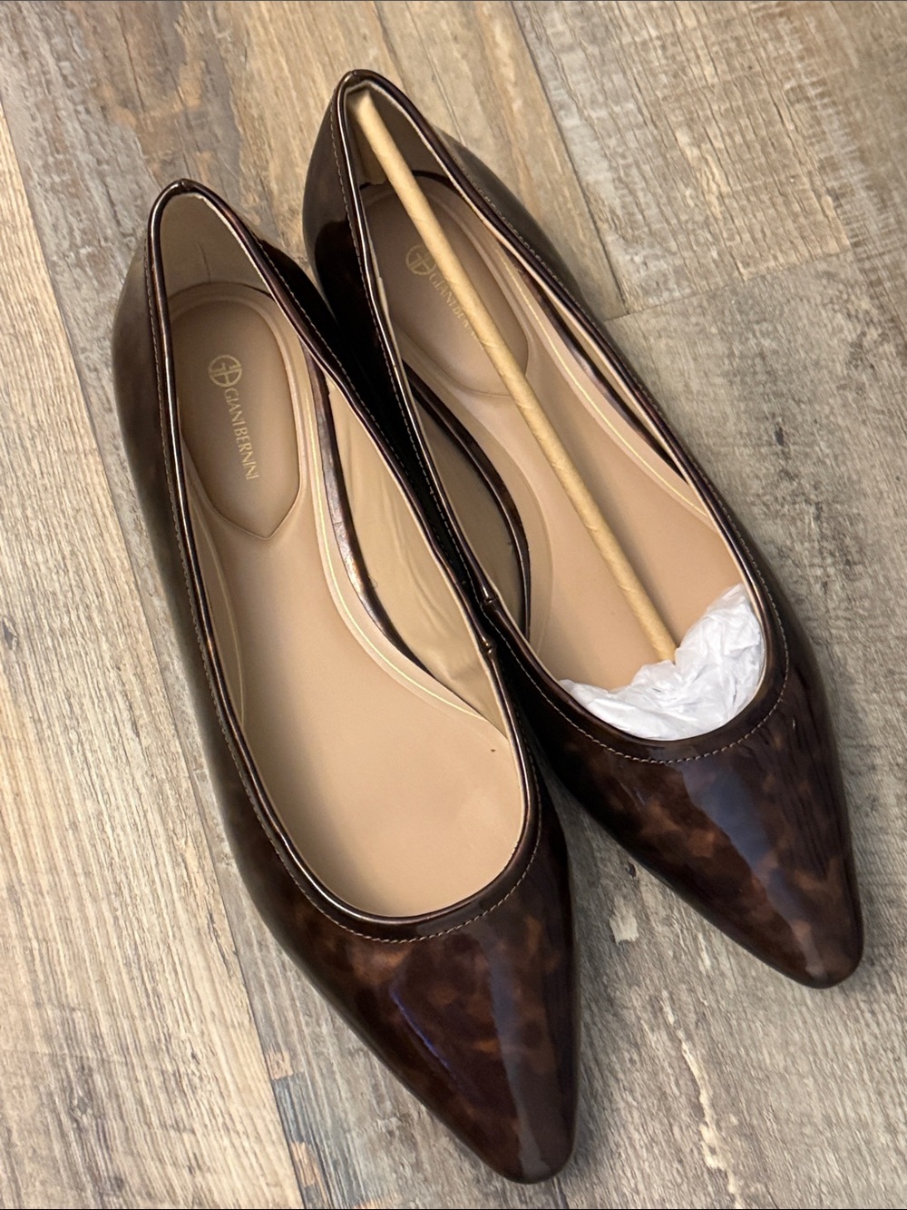 Giani Bernini Hillda Women's Pointed Toe Patent Tortoiseshell Flats - Dark Brown